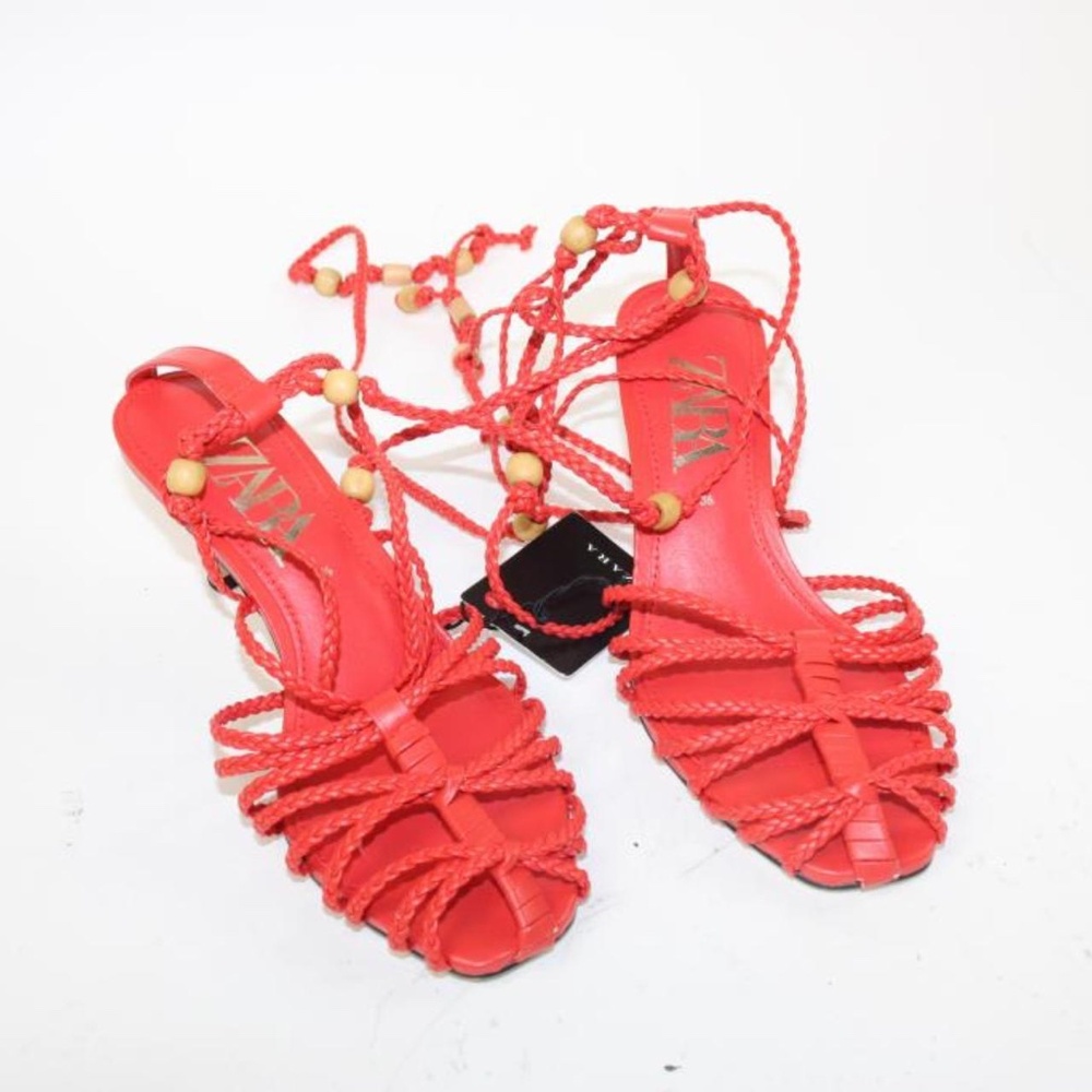 ZARA MOSES STYLE SANDALS SIZE 6 NWT